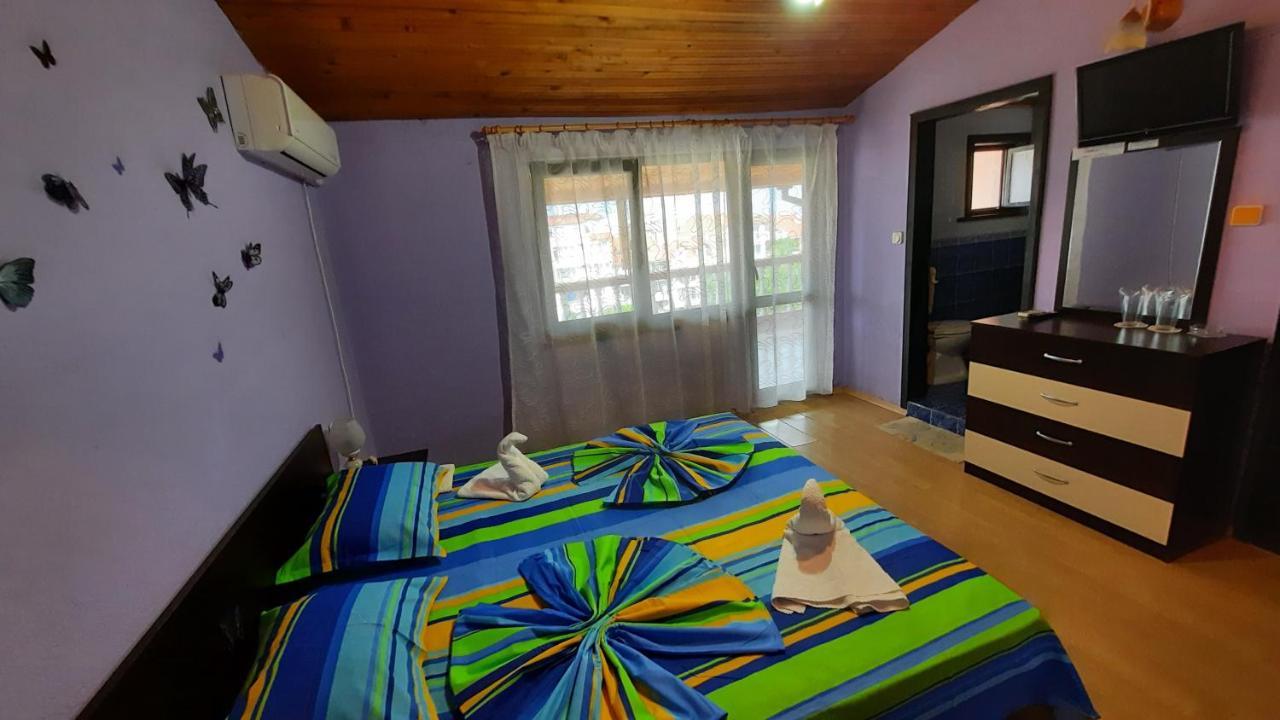 Guest House Zora Созополь Екстер'єр фото