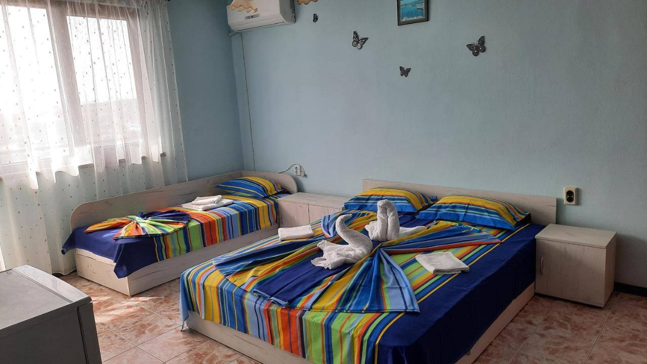 Guest House Zora Созополь Екстер'єр фото