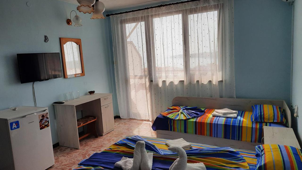 Guest House Zora Созополь Екстер'єр фото