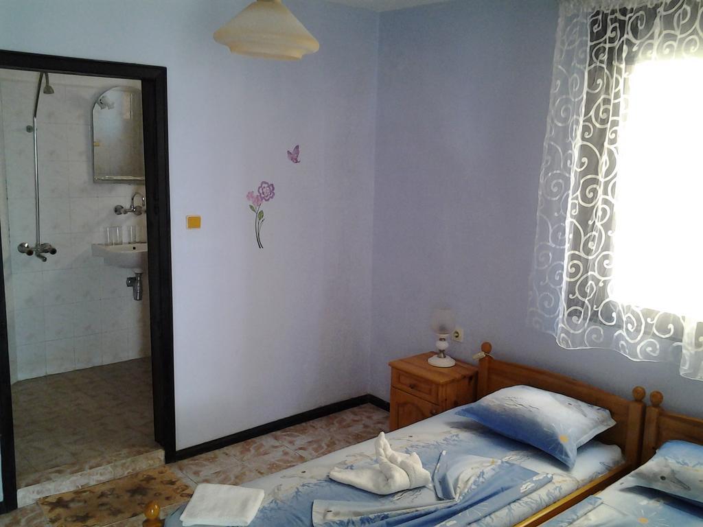 Guest House Zora Созополь Екстер'єр фото