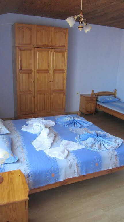 Guest House Zora Созополь Екстер'єр фото