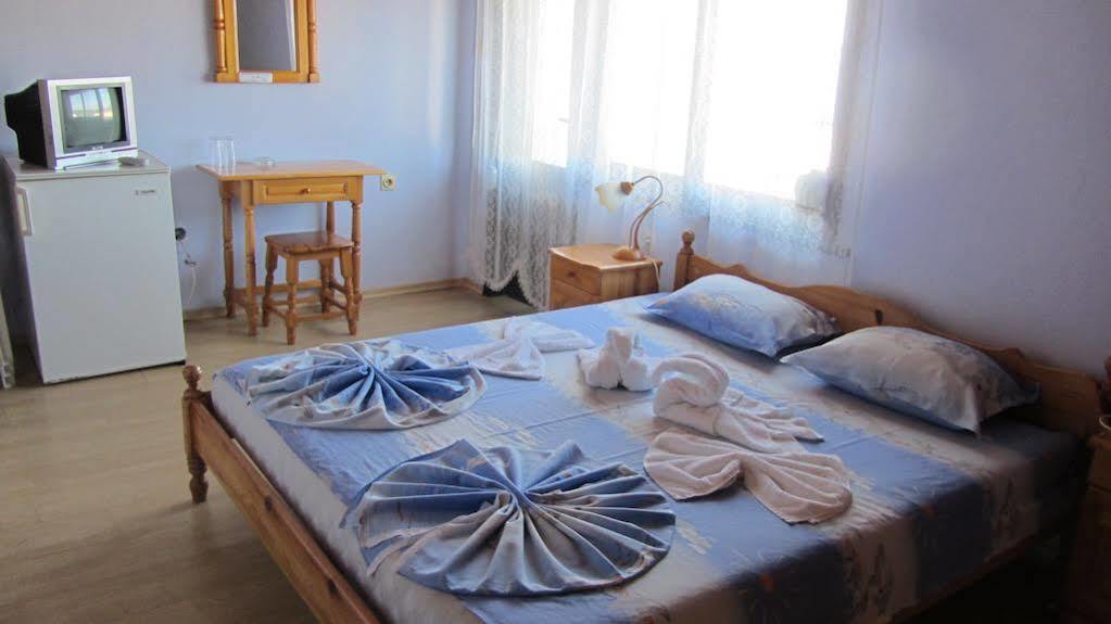 Guest House Zora Созополь Екстер'єр фото