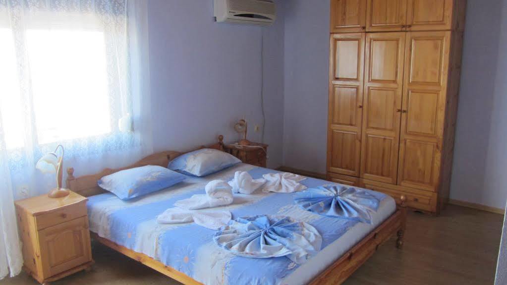Guest House Zora Созополь Екстер'єр фото