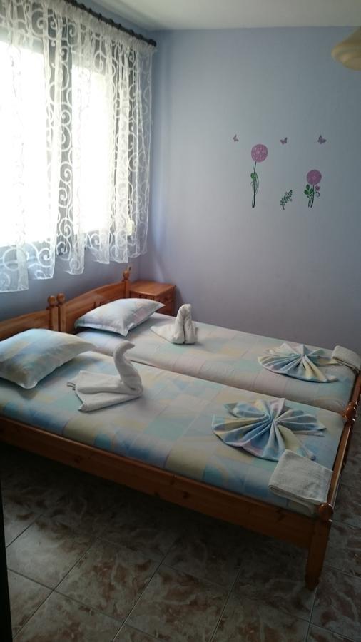 Guest House Zora Созополь Екстер'єр фото
